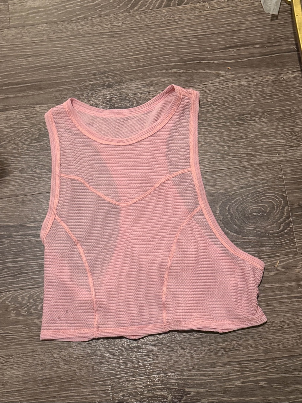 lululemon pink top